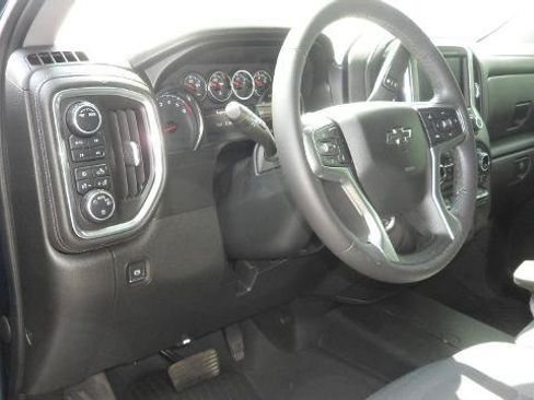 Used 2021 Chevrolet Silverado 1500 RST AWD/4WD image 22