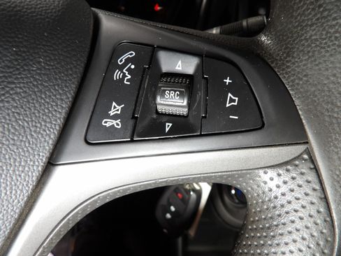 Used 2021 Chevrolet Spark LT FWD image 17