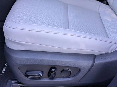 New 2026 Lexus TX 350 AWD image 4