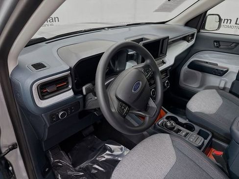 Used 2024 Ford Maverick XLT image 9