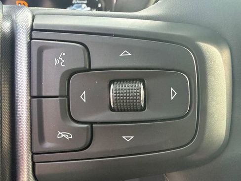 Used 2024 GMC Sierra 2500 SLE w/ SLE Convenience Package image 29