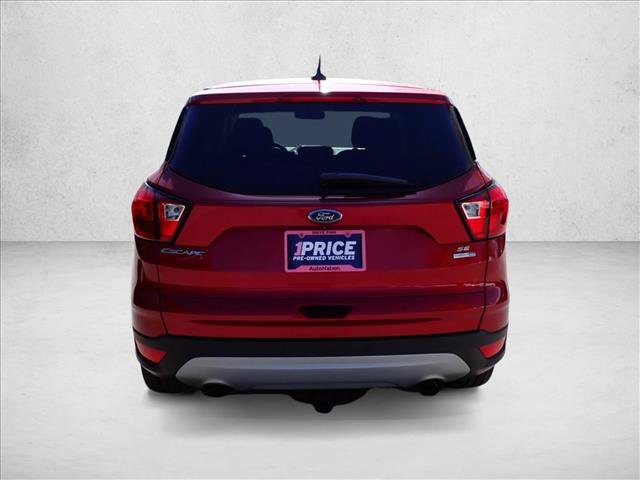 Used 2019 Ford Escape SE AWD/4WD image 3