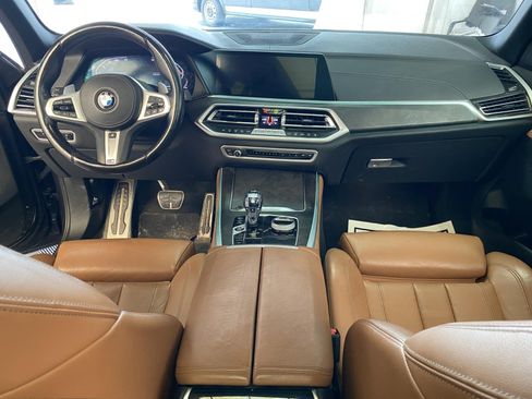 Used 2022 BMW X5 xDrive40i w/ M Sport Package AWD/4WD image 14