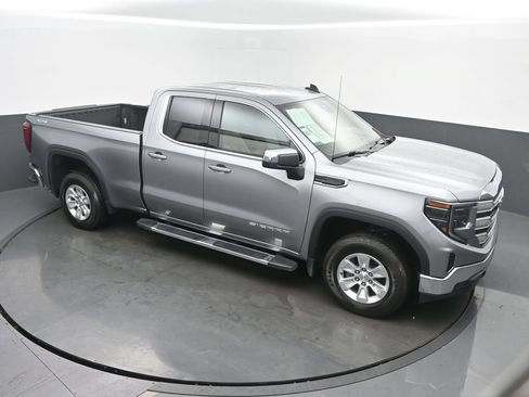 Used 2023 GMC Sierra 1500 SLE w/ Preferred Package AWD/4WD image 44