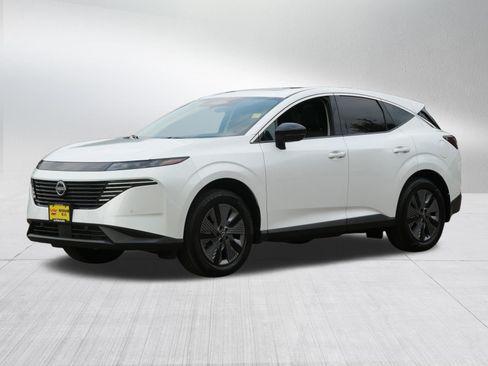 Certified 2025 Nissan Murano SL w/ Cargo Package AWD/4WD image 3