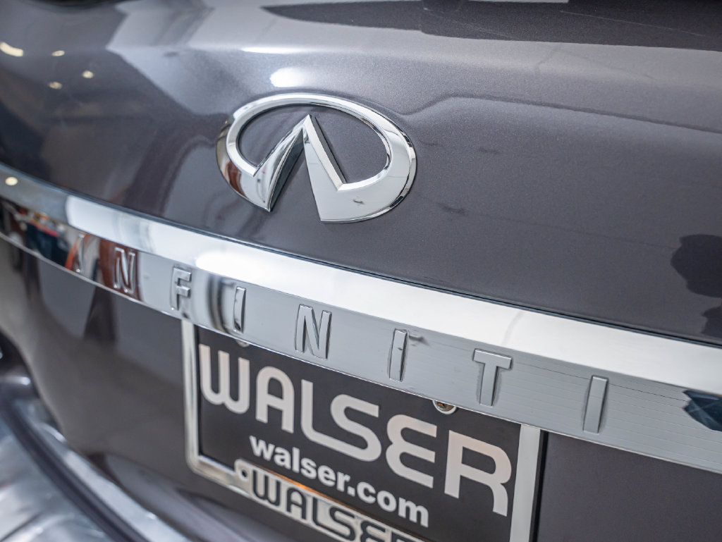 Used 2024 INFINITI QX80 Luxe AWD/4WD image 18