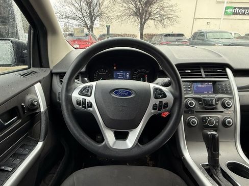 Used 2012 Ford Edge SE image 22