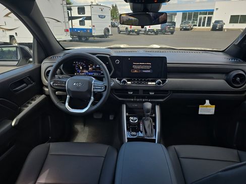 New 2026 Chevrolet Colorado Trail Boss AWD/4WD image 17