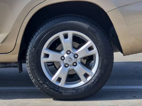 Used 2011 Toyota RAV4 2WD w/ Upgrade Value Pkg image 25