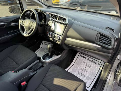Used 2020 Honda Fit EX image 29