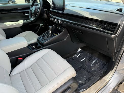 Used 2025 Honda CR-V EX-L image 30
