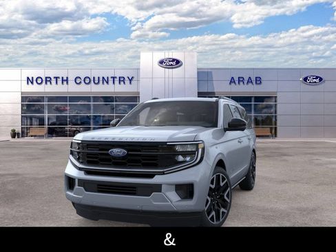 New 2026 Ford Expedition Platinum w/ Platinum Ultimate Package AWD/4WD image 3