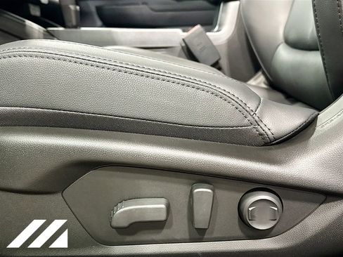 New 2026 Subaru Outback Premium AWD/4WD image 19