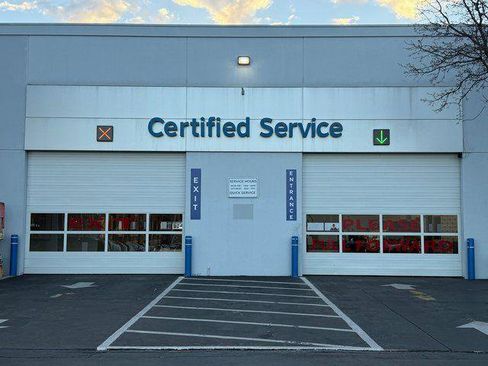 Used 2022 Chevrolet Colorado ZR2 image 13