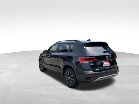 Used 2023 Volkswagen Taos S FWD image 3
