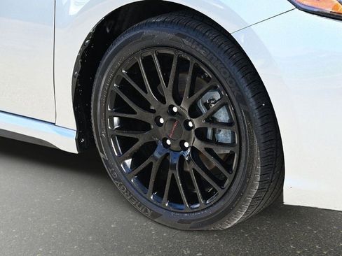 Used 2023 Toyota Camry SE image 8