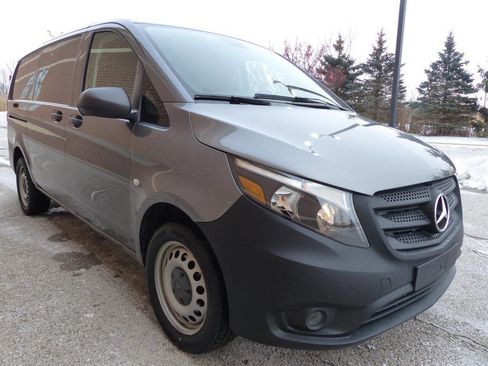 Used 2020 Mercedes-Benz Metris image 9