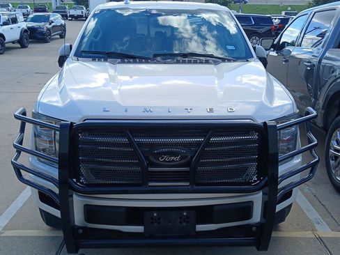 Used 2019 Ford F150 Limited w/ Trailer Tow Package AWD/4WD image 4