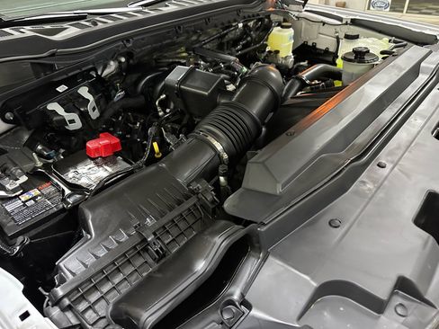 New 2026 Ford F250 XL w/ XL Chrome Package RWD image 15