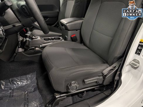Used 2022 Jeep Wrangler Unlimited Sport AWD/4WD image 12