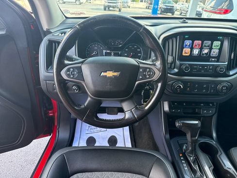 Used 2016 Chevrolet Colorado Z71 AWD/4WD image 16