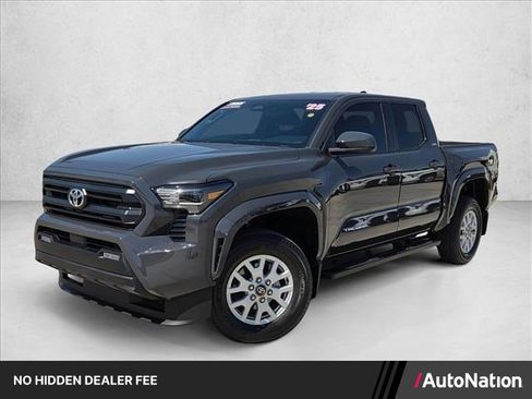 Certified 2025 Toyota Tacoma SR5 RWD image 1