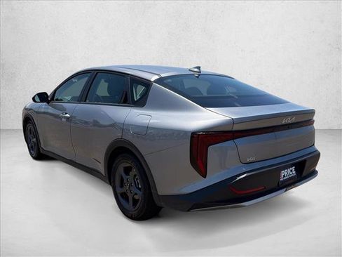 Used 2025 Kia K4 FWD image 8