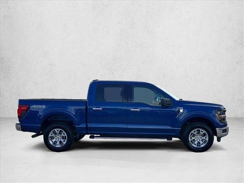 Used 2025 Ford F150 XLT w/ Equipment Group 301A Standard AWD/4WD image 4