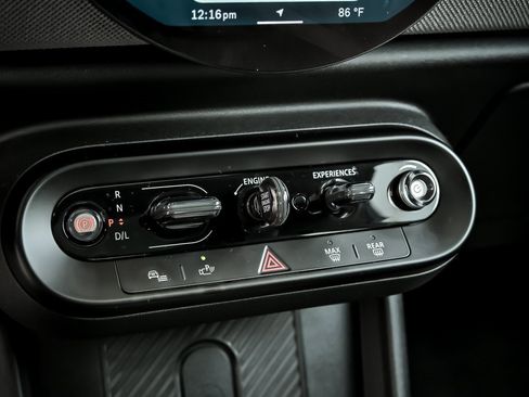 Used 2025 MINI Cooper S image 21