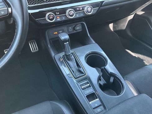 Used 2022 Honda Civic Sport image 16