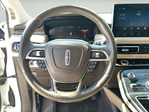 Used 2021 Lincoln Nautilus Reserve w/ Equipment Group 201A FWD image 12