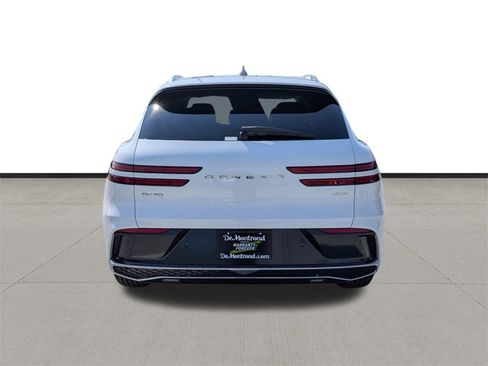 New 2026 Genesis GV70 2.5T image 6