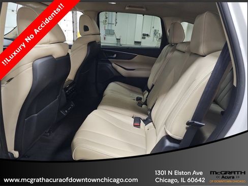 Used 2023 Acura MDX SH-AWD w/ Advance Package image 10