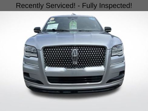 Used 2022 Lincoln Navigator L Reserve image 3