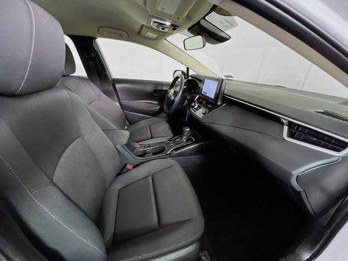 Used 2024 Toyota Corolla LE image 27