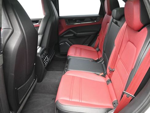 Certified 2026 Porsche Cayenne GTS image 7