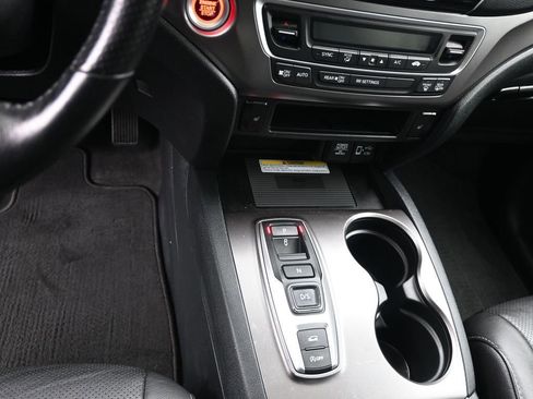 Certified 2023 Honda Passport EX-L image 15