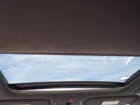 Used 2025 Genesis G70 2.5T w/ Sport Prestige Package image 13