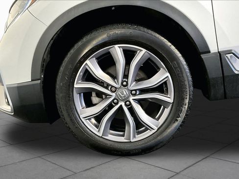 Used 2022 Honda CR-V Touring image 11