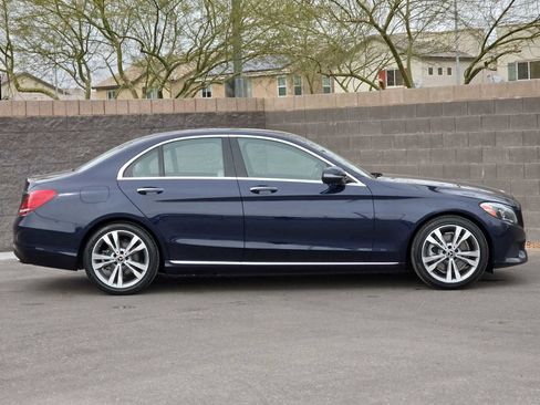Used 2018 Mercedes-Benz C 300 Sedan w/ Premium Package image 10