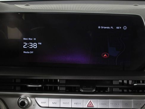 Used 2023 Kia Telluride S w/ S Sunroof Package image 8