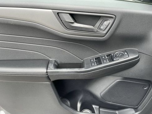 Certified 2025 Ford Escape Active AWD/4WD image 12