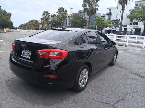 Used 2016 Chevrolet Cruze LS FWD image 7