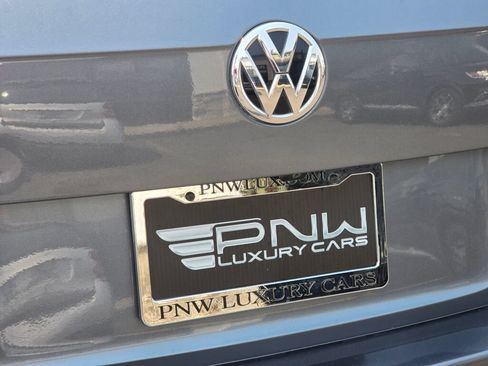 Used 2019 Volkswagen Tiguan SEL FWD image 13
