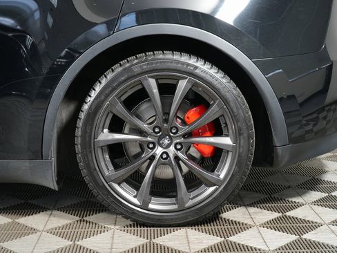 Used 2022 Tesla Model Y Performance image 34