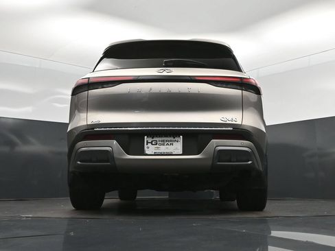Certified 2023 INFINITI QX60 Sensory w/ Cargo Package AWD/4WD image 42