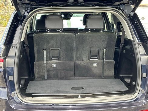 Used 2023 Jeep Grand Cherokee L Limited RWD image 25