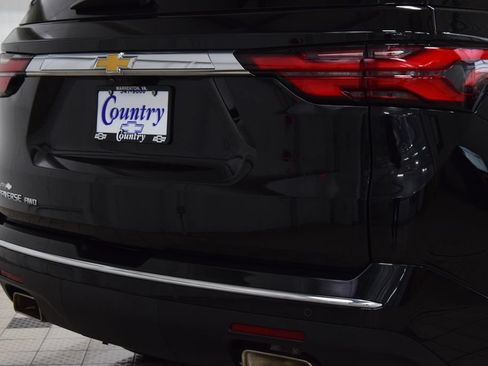Used 2023 Chevrolet Traverse High Country w/ LPO, Cargo Package AWD/4WD image 21