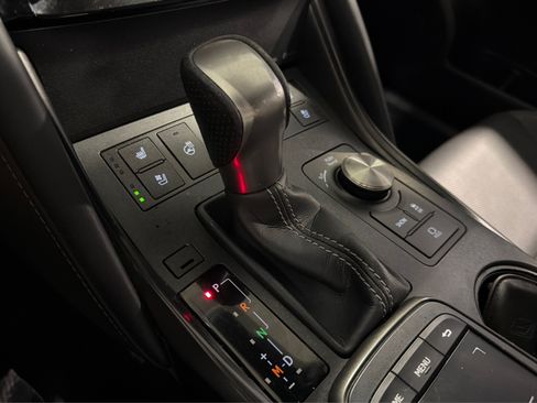 Used 2023 Lexus IS 350 F Sport w/ Memory Package AWD/4WD image 33