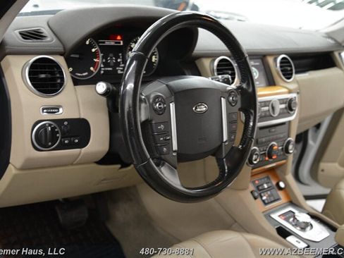 Used 2015 Land Rover LR4 HSE image 13